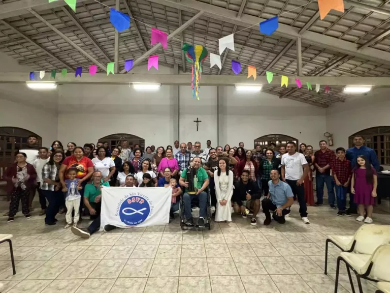 Posse da Nova Diretoria do Conselho Central Santa Luzia Reafirma Compromisso com a Missão Vicentina em Luziânia e Região